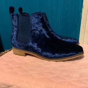 TOMS Blue Velvet Booties